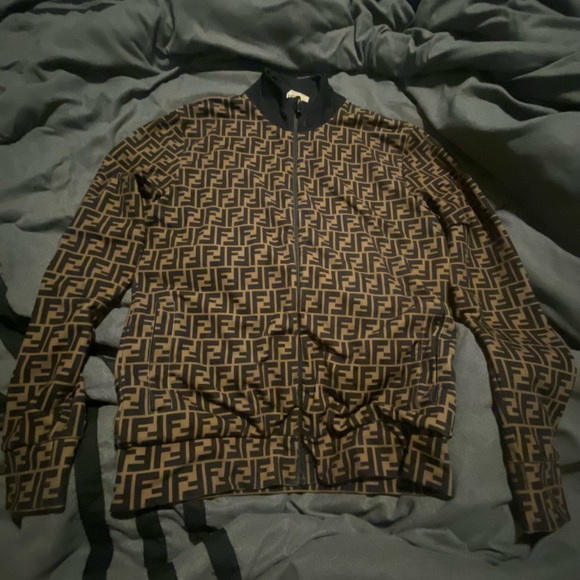 Men’s FENDI Jacket. Size XL. Brown - Picture 2 of 3
